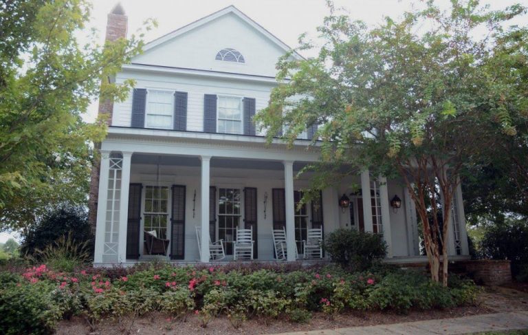 Front porch conference at Plein Air celebrates Southern tradition