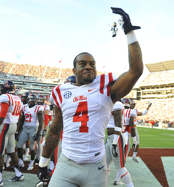Rebels’ defense prepares for up-tempo Auburn offense