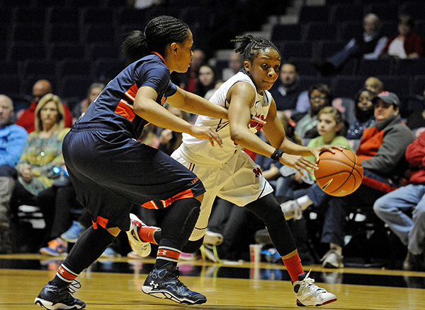 Lady Rebs end regular season with SEC win