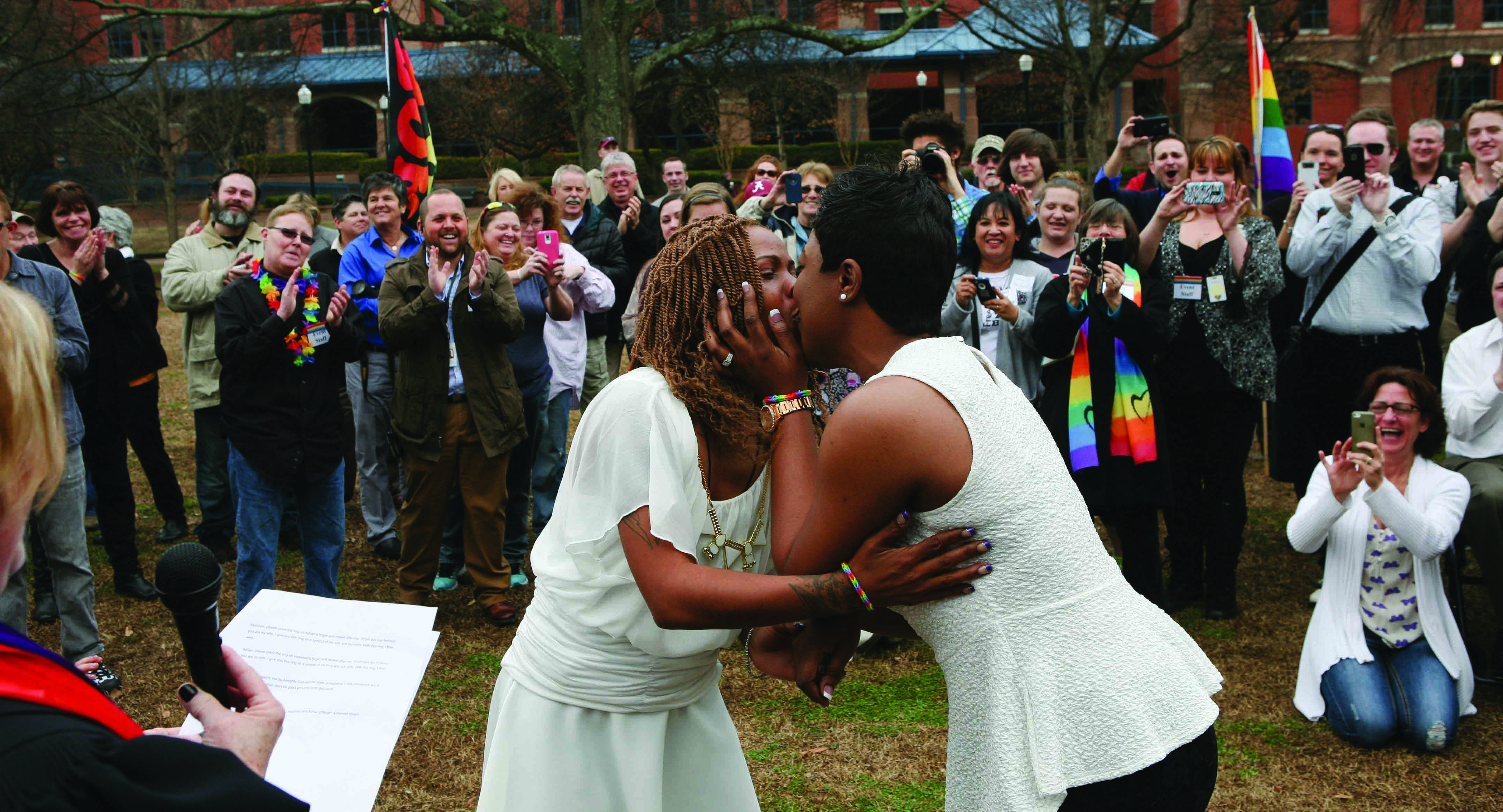 Gay marriage comes to Alabama over objections