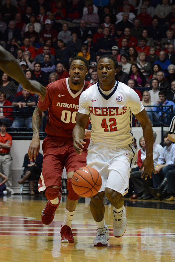 Moody scores 25 points to boost Rebels past Tide