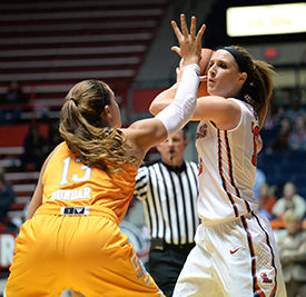 Women’s basketball starts SEC tourney against Arkansas