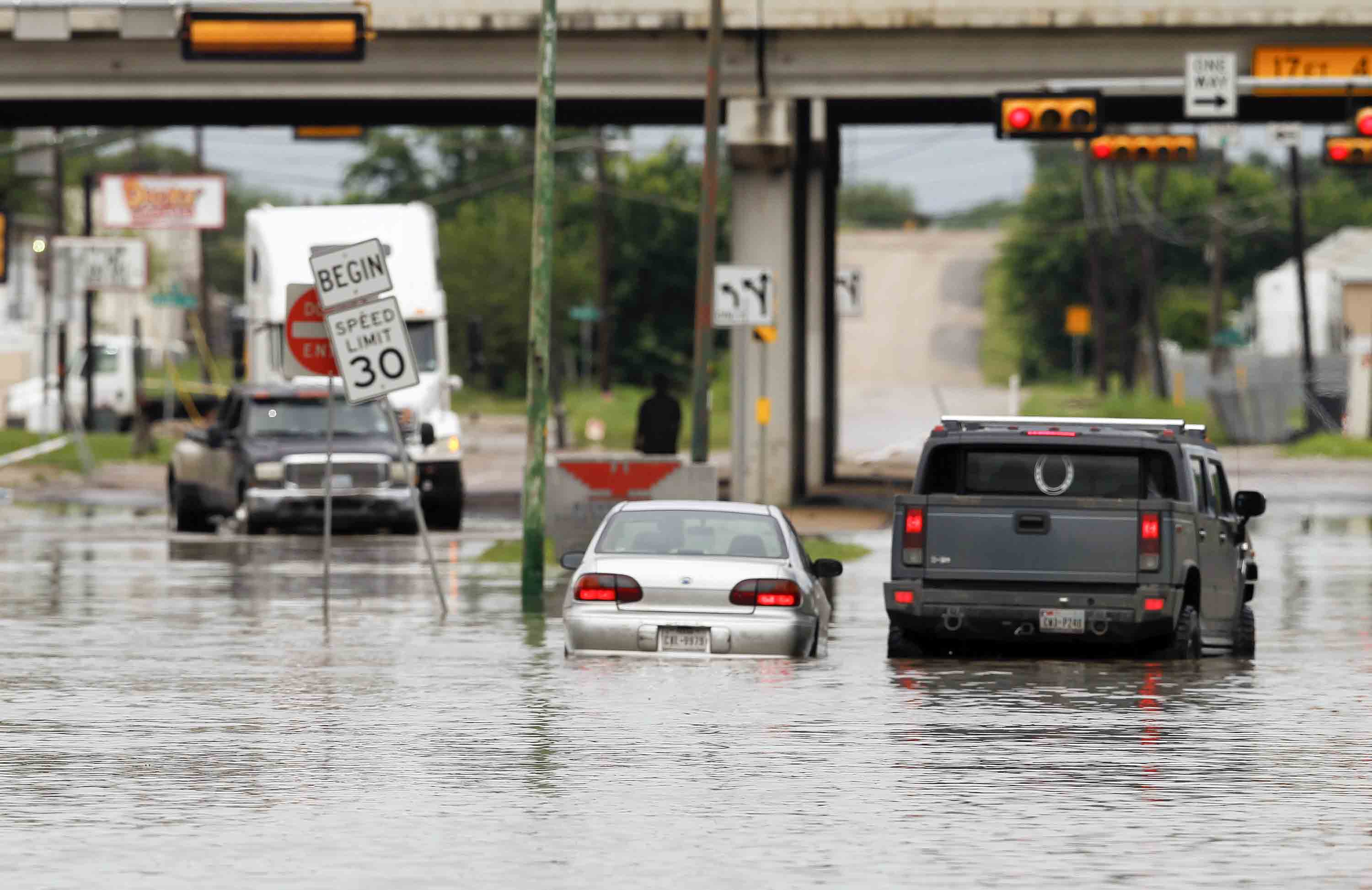 Ole Miss’ Texans speak on impact of national disaster