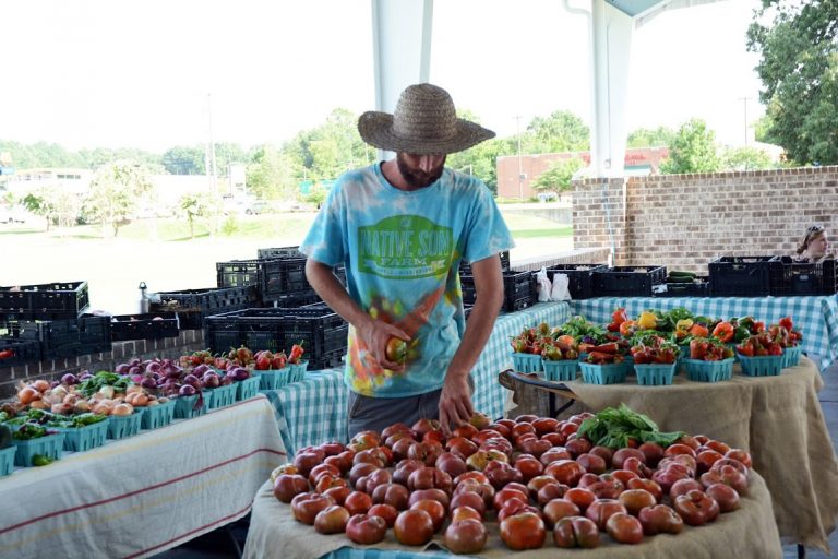 Market Days offers healthy options to students