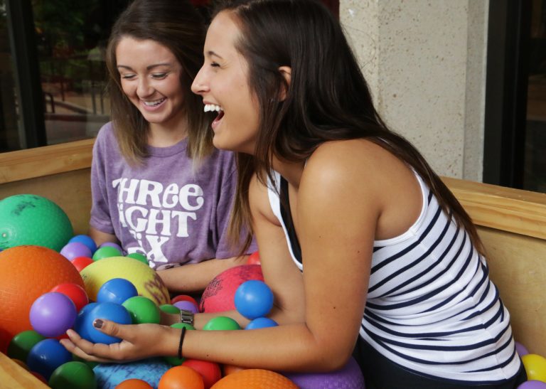 Welcome Week actives help students connect