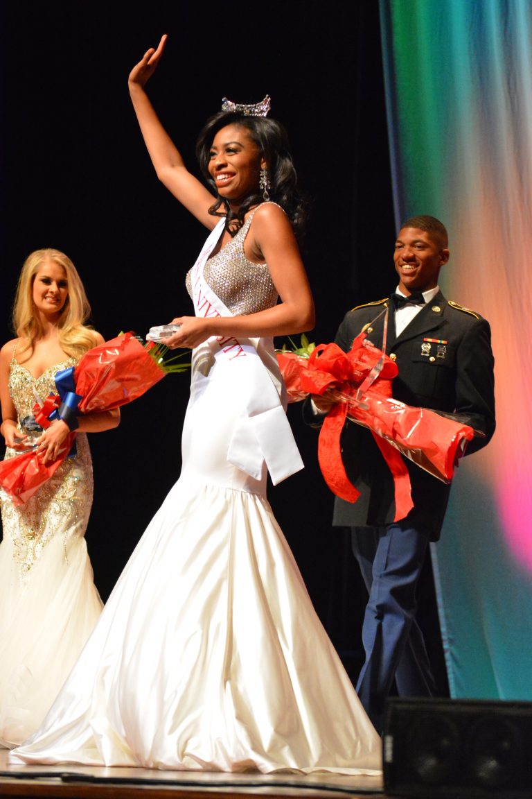 Leah Gibson crowned Miss University 2017
