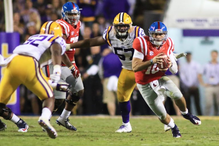 Fournette, Tigers run past Ole Miss
