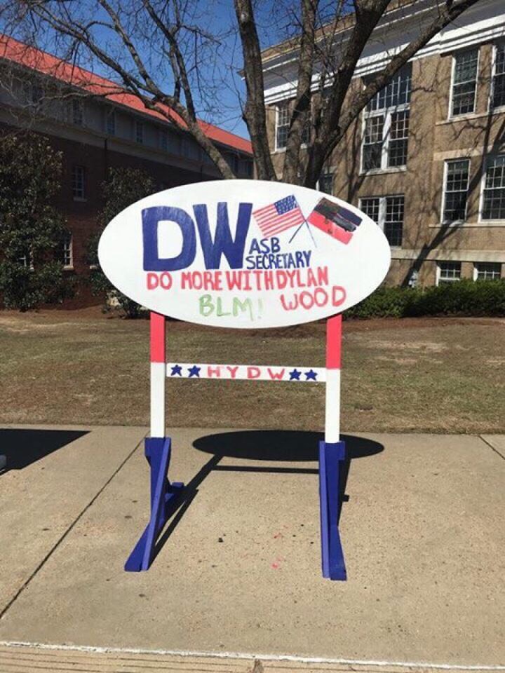 University Police investigate vandalism of candidates’ campaign signs, ASB officers release statement