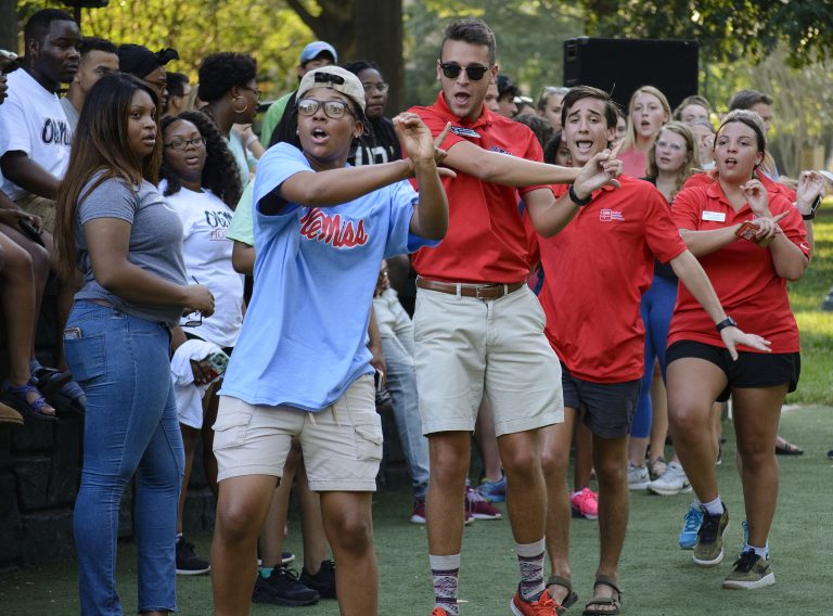 SAA turns Welcome Week into Month of Welcome