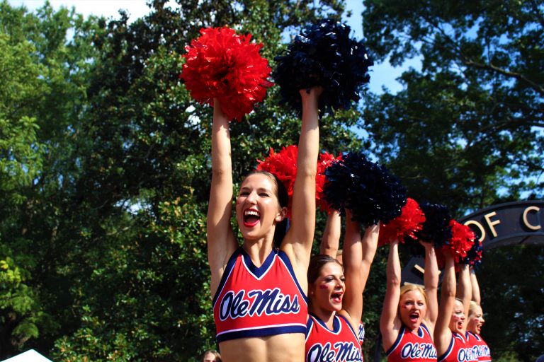 A guide to preparing for football game days at the Grove A guide to preparing for football game days at the Grove