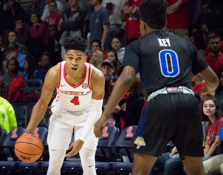 Despite late comeback effort, Rebels drop overtime loss to Jackrabbits