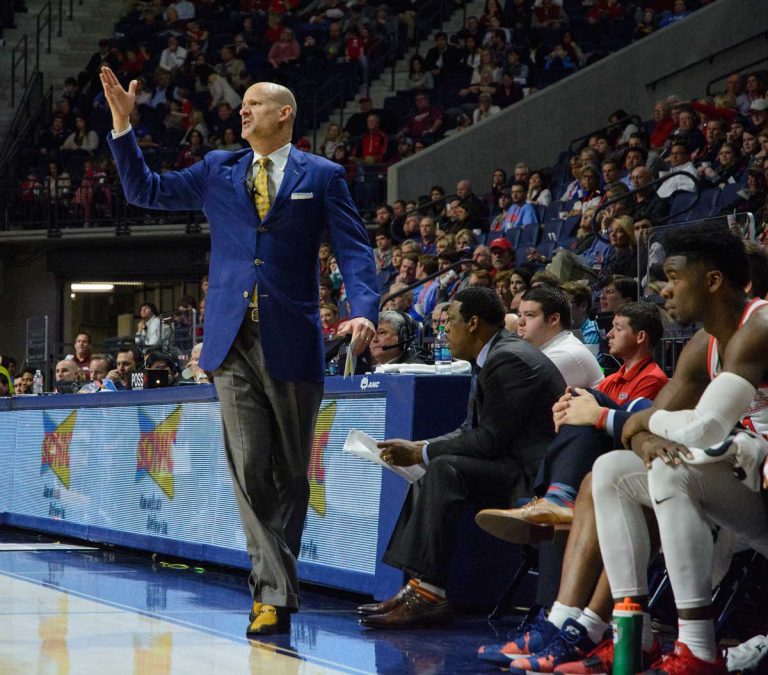 Ole Miss men’s basketball drops sixth straight in 75-64 loss to Arkansas