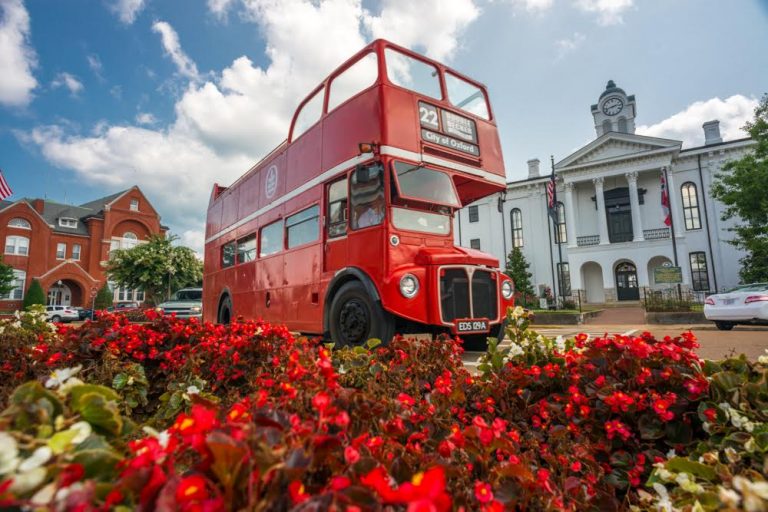 History of double-decker buses reveals Oxford’s British connection
