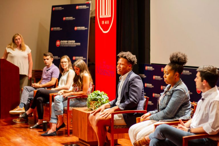 Students discuss their role in Mississippi brain drain during Overby Center presentation