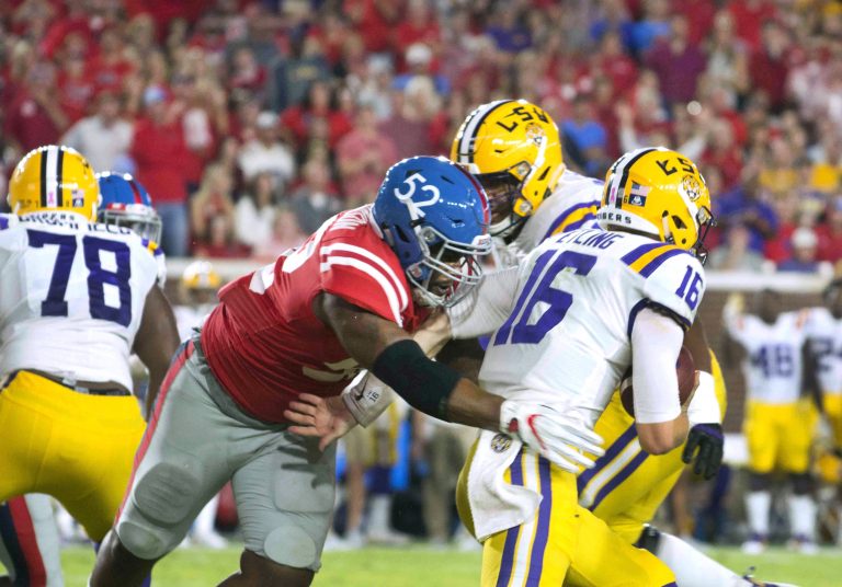 Column: Two key matchups will decide the Magnolia Bowl winner