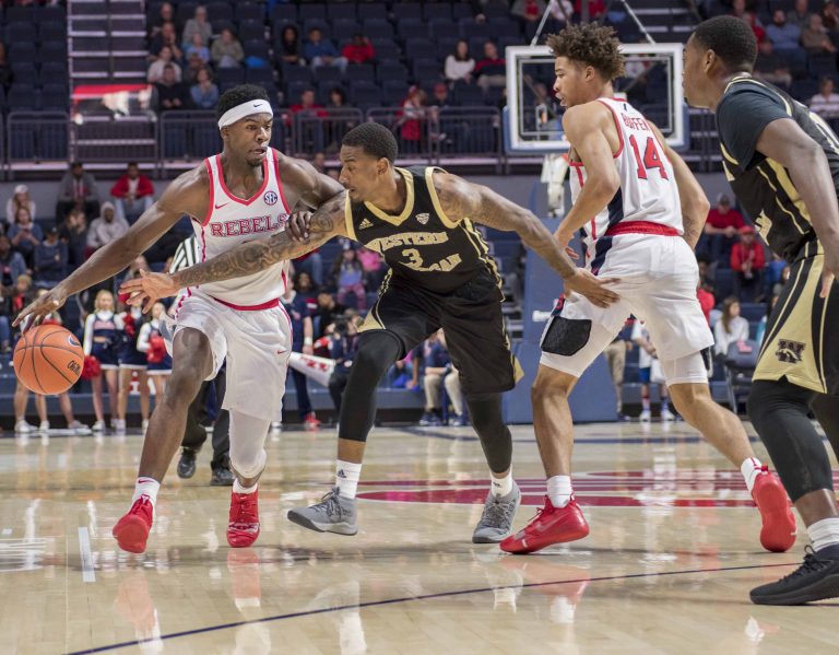 Emerald Coast Championship sees Ole Miss fall against Cincinnati