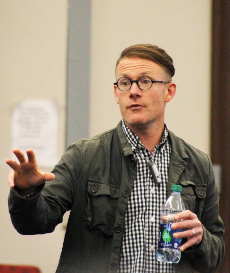 Disability rights activist speaks on campus