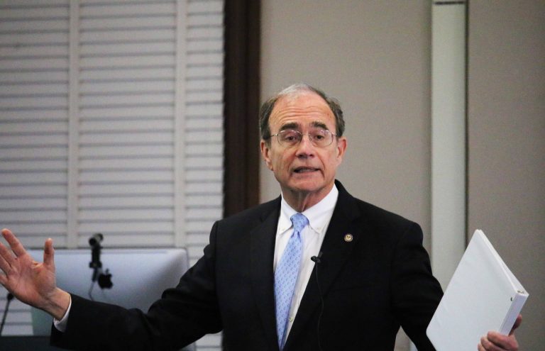 Hosemann apologizes for Cochran comments
