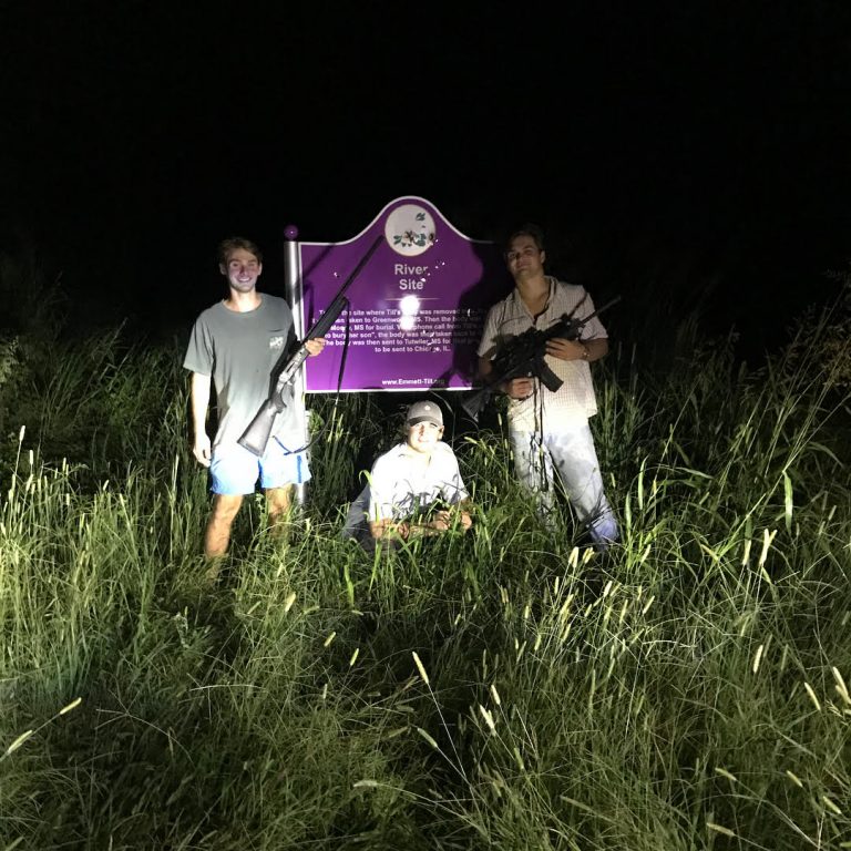 Students in racist photo do not represent the university, Sparks says